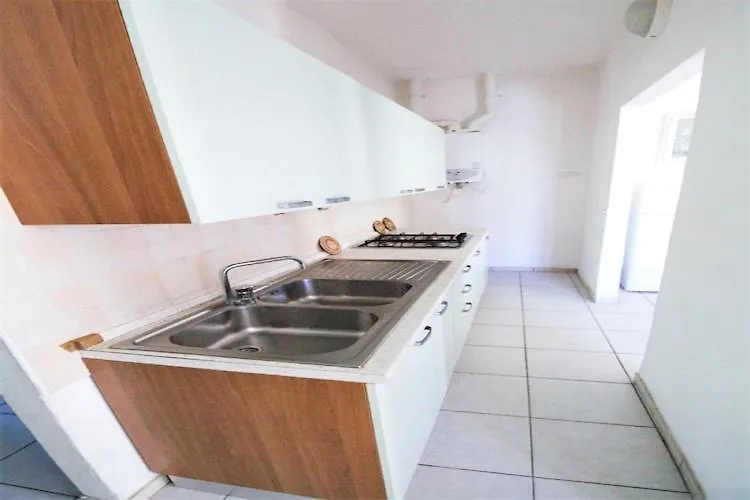 Lovely Holiday Home In Rosolina Mare With A Garden