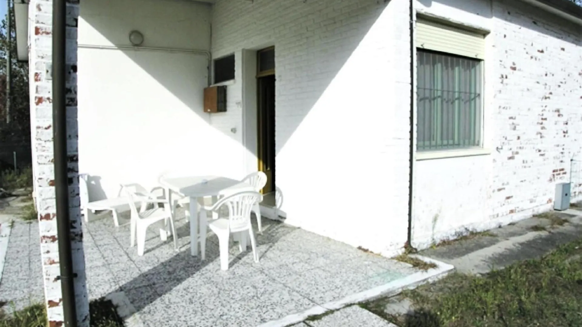 Lovely Holiday Home In Rosolina Mare With A Garden Italy