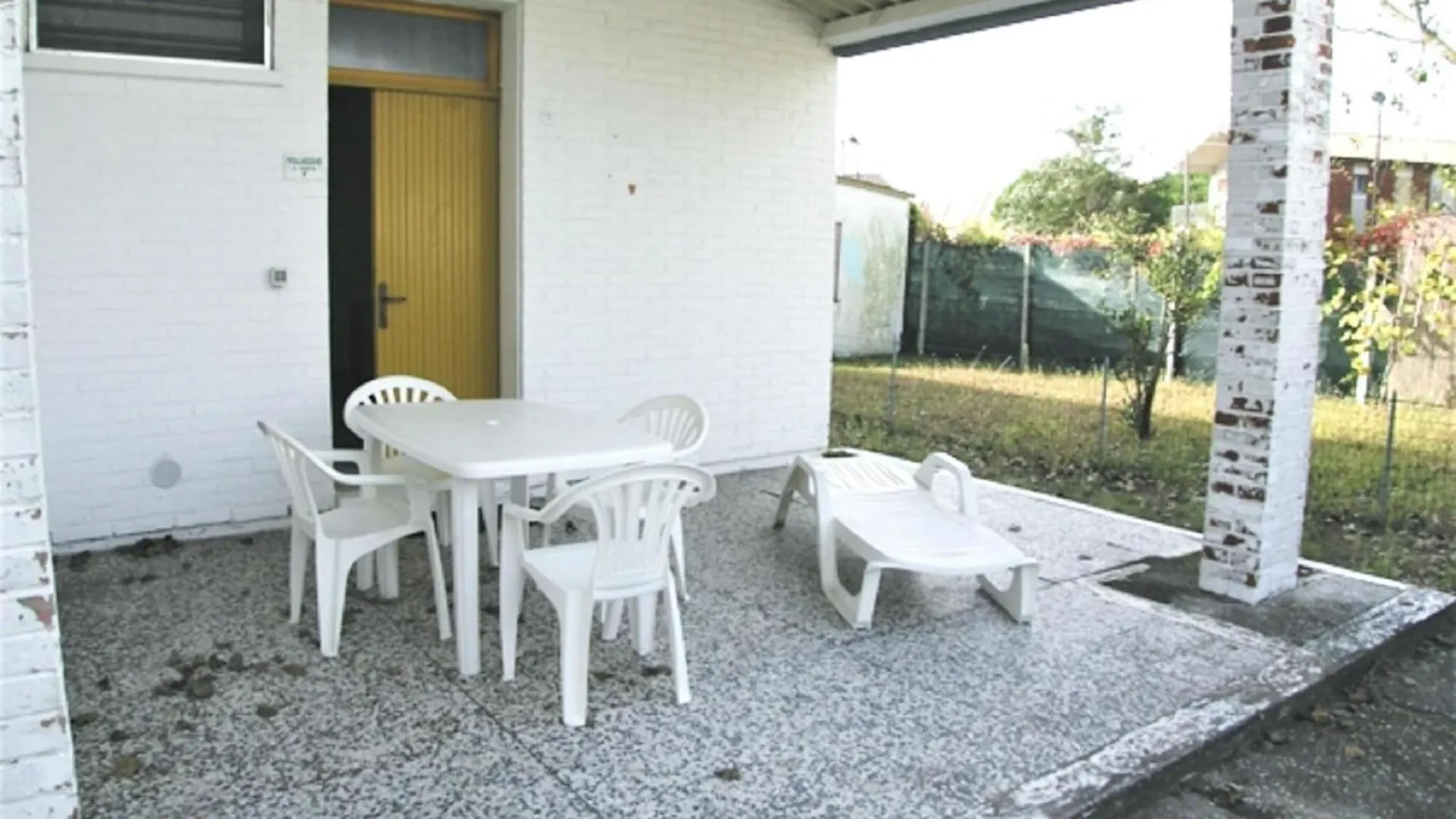 Lovely Holiday Home In Rosolina Mare With A Garden